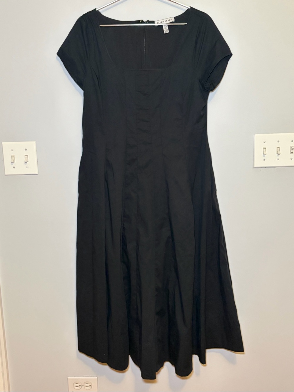Ellen Tracy Black Scoop Neck Fit-and-Flare Dress Size Large